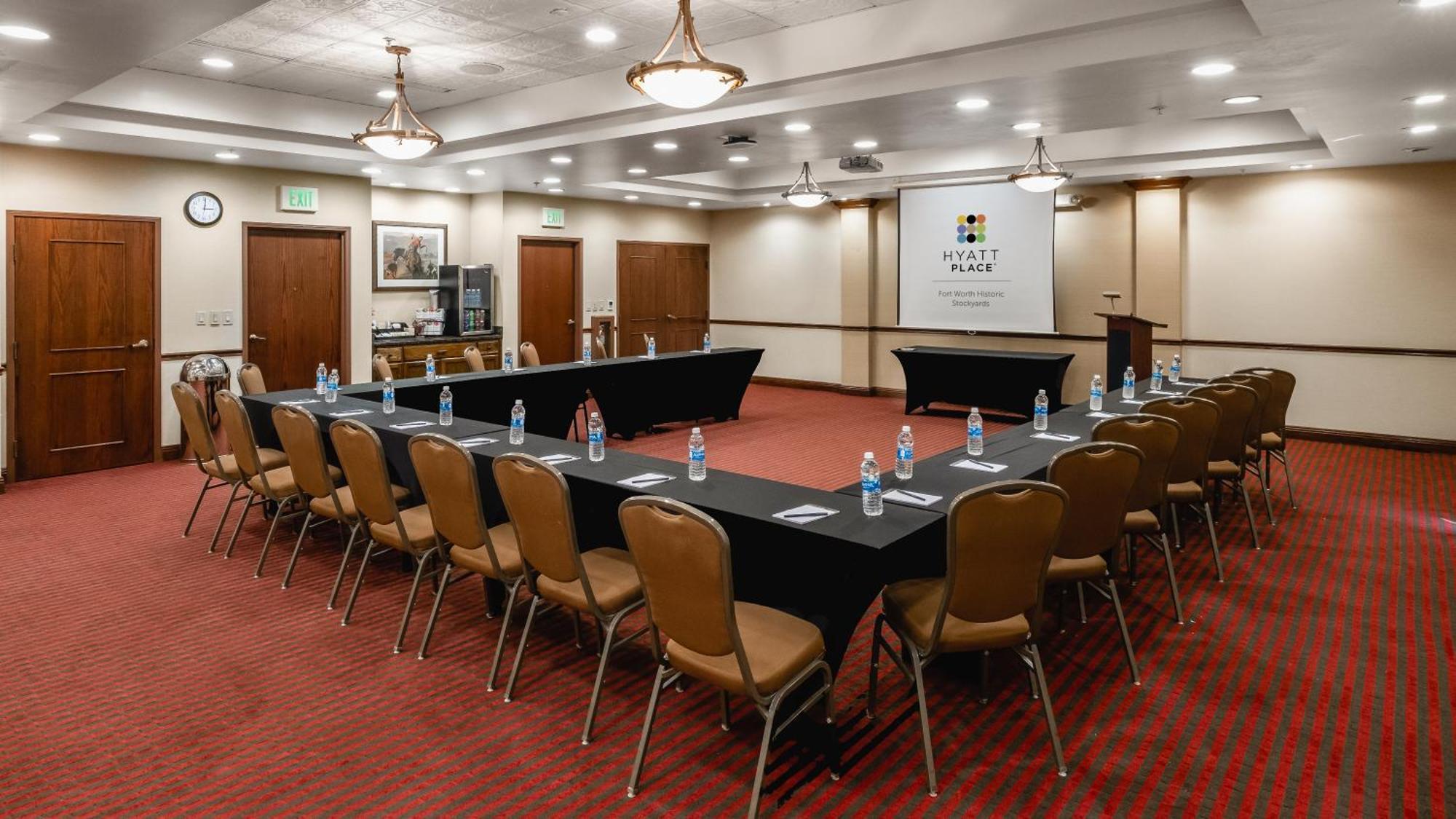 Hyatt Place Fort Worth Stockyard Bagian luar foto